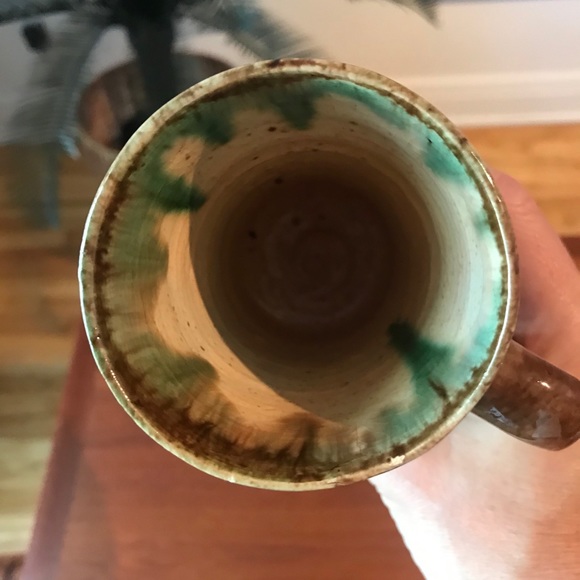 Set of 4 Hand painted ceramic vintage mugs - Picture 4 of 7